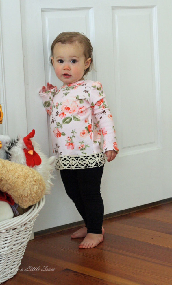 Floral shirt with crochet trim